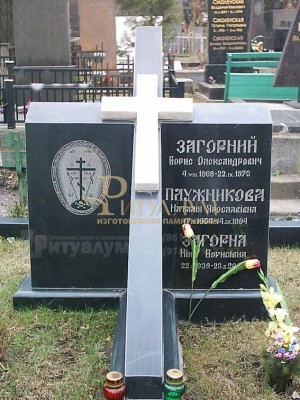 Креативный памятник 20 Крест — ritualum.ru
